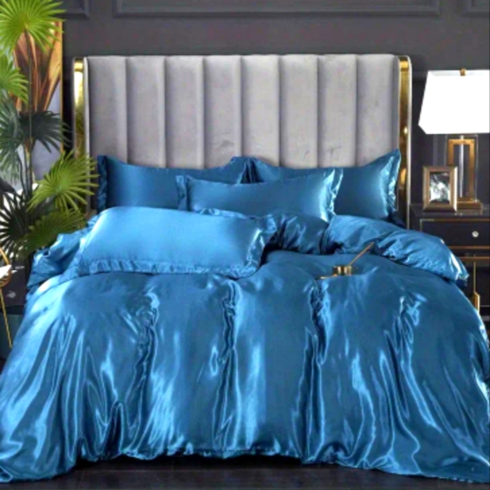 Satin duvet & 2 pillow cases queen